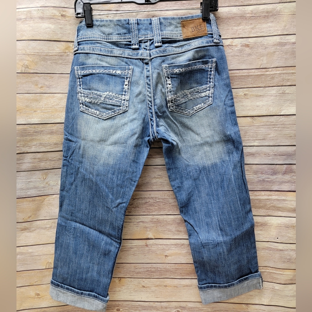 BKE Sabrina Capri 28